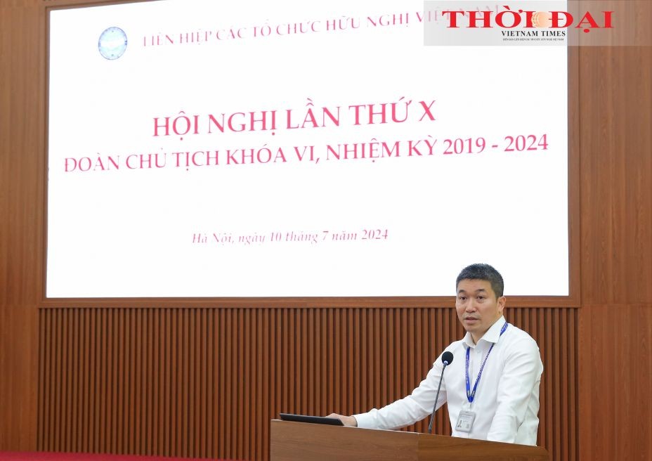 President of the Viet Nam Union of Friendship Organizations Phan Anh Son delivers a speech at the conference. (Photo: Dinh Hoa) President of the Viet Nam Union of Friendship Organizations Phan Anh Son delivers a speech at the conference. (Photo: Dinh Hoa)