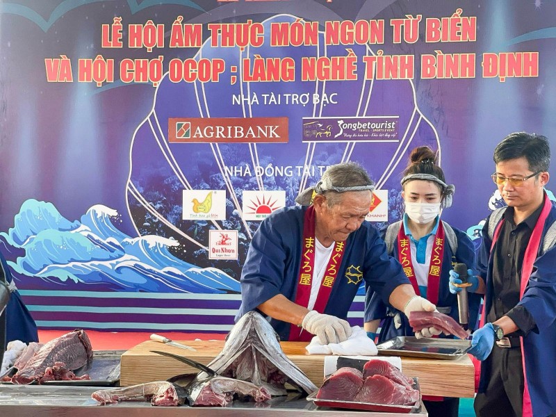 Nhiều hoạt động tại lễ hội tinh hoa đất biển Bình Định 2024 Nhiều hoạt động tại lễ hội tinh hoa đất biển Bình Định 2024