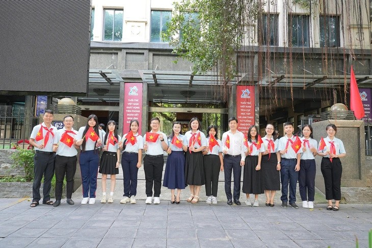 34 đại biểu dự Giao lưu thiếu nhi Việt - Trung năm 2024 34 đại biểu dự Giao lưu thiếu nhi Việt - Trung năm 2024