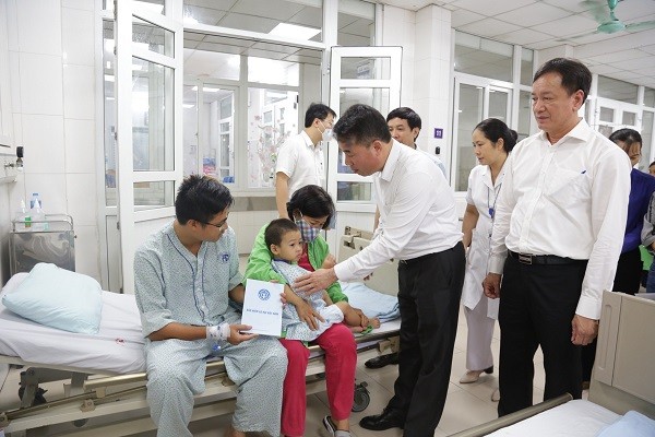 Lấy ý kiến về 10 nhóm đối tượng sẽ được Nhà nước đóng bảo hiểm y tế