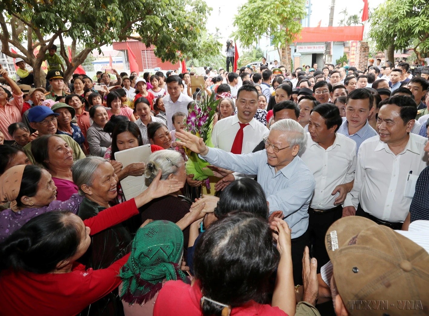 Tổng Bí thư Nguyễn Phú Trọng - Nhà Lãnh đạo lỗi lạc, trọn đời vì nước, vì dân Tổng Bí thư Nguyễn Phú Trọng - Nhà Lãnh đạo lỗi lạc, trọn đời vì nước, vì dân