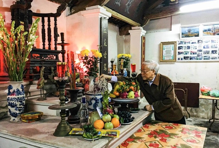 Những hình ảnh bình dị, nghĩa tình của Tổng Bí thư Nguyễn Phú Trọng Những hình ảnh bình dị, nghĩa tình của Tổng Bí thư Nguyễn Phú Trọng