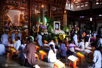 Sẽ có xe điện miễn phí phục vụ người già, người tàn tật đến viếng Tổng Bí thư Nguyễn Phú Trọng