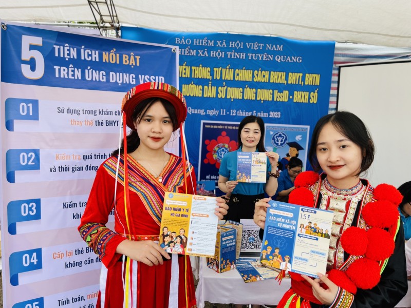 BHXH Việt Nam: Quyết liệt chuyển đổi số, lấy người dân và doanh nghiệp làm trung tâm phục vụ