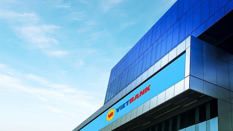 Một ngân hàng ghi nhận lợi nhuận sau thuế tăng hơn 96% trong quý II/2024 Một ngân hàng ghi nhận lợi nhuận sau thuế tăng hơn 96% trong quý II/2024