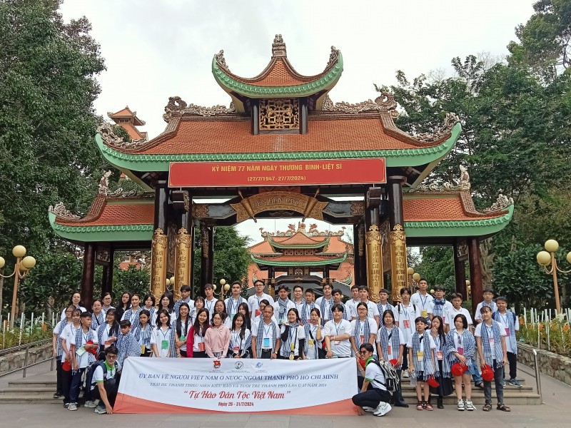 Khai mạc Trại hè Thanh, thiếu niên kiều bào và Tuổi trẻ TP Hồ Chí Minh lần thứ 17 Khai mạc Trại hè Thanh, thiếu niên kiều bào và Tuổi trẻ TP Hồ Chí Minh lần thứ 17