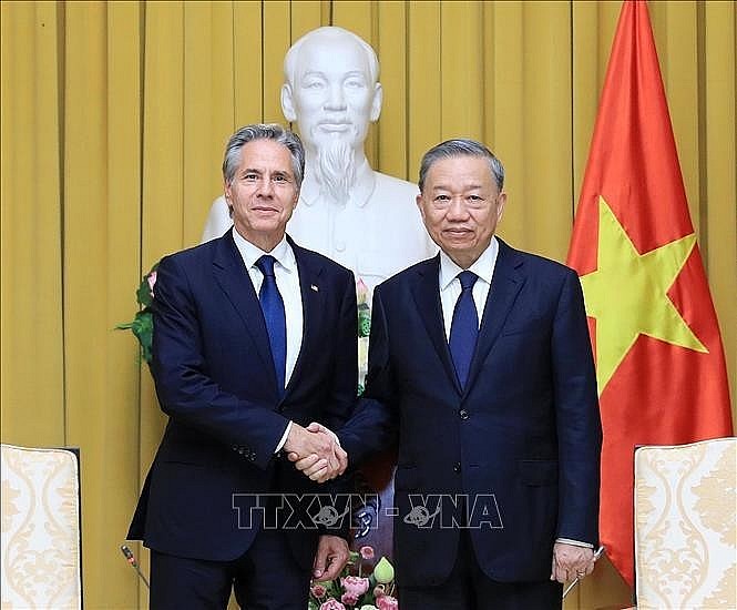 President To Lam (R) and US Secretary of State Antony Blinken. (Photo: VNA) President To Lam (R) and US Secretary of State Antony Blinken. (Photo: VNA)