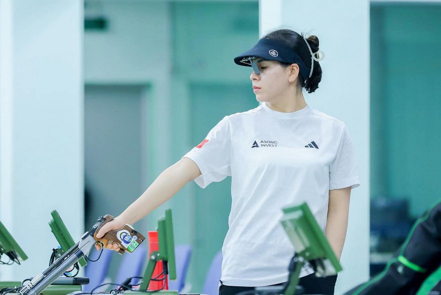 Trinh Thu Vinh was once ranked 5th in the world. Trinh Thu Vinh was once ranked 5th in the world.