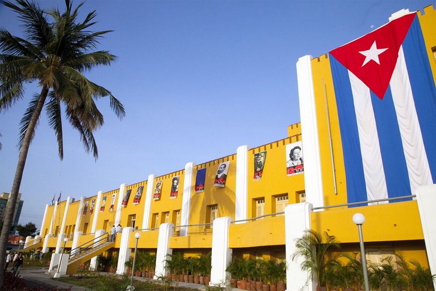 Pháo đài Moncada hiện là một trường học. Ảnh: Fernanda LeMarie Pháo đài Moncada hiện là một trường học. Ảnh: Fernanda LeMarie