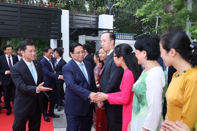 Đại sứ quán cần quan tâm tới bà con kiều bào tại Ấn Độ bằng những hành động cụ thể, thiết thực Thủ tướng Phạm Minh Chính: Đại sứ quán cần quan tâm đến kiều bào bằng những hành động cụ thể, thiết thực