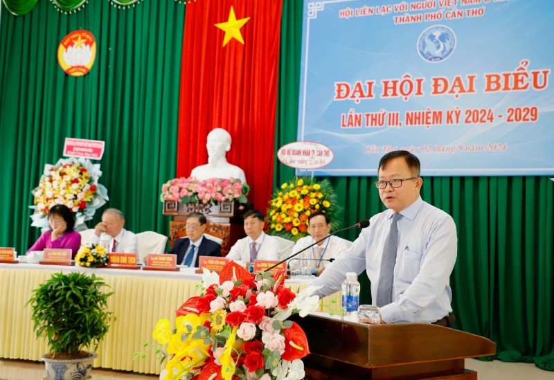 Phát huy nguồn lực kiều bào trong xây dựng và phát triển thành phố Cần Thơ Phát huy nguồn lực kiều bào trong xây dựng và phát triển thành phố Cần Thơ