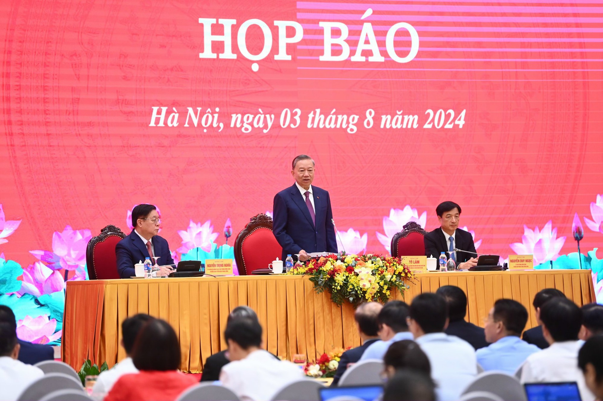 Tổng Bí thư, Chủ tịch nước Tô Lâm: Phát huy cao nhất tinh thần 'tự chủ, tự tin, tự lực, tự cường, tự hào dân tộc'- Ảnh 1. Tổng Bí thư, Chủ tịch nước Tô Lâm: Phát huy cao nhất tinh thần 'tự chủ, tự tin, tự lực, tự cường, tự hào dân tộc'- Ảnh 1.