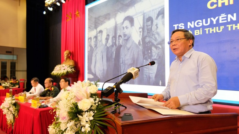 Phó Bí thư Thành uỷ Hà Nội Nguyễn Văn Phong phát biểu chỉ đạo tại hội thảo (Ảnh: T.L). Phó Bí thư Thành uỷ Hà Nội Nguyễn Văn Phong phát biểu chỉ đạo tại hội thảo (Ảnh: T.L).