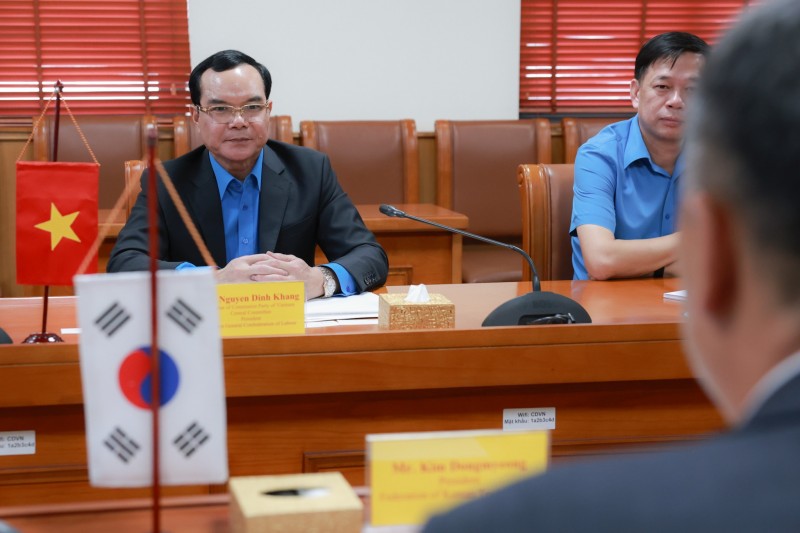 Tăng cường phối hợp giữa Công đoàn Việt Nam và Liên hiệp công đoàn Hàn Quốc Tăng cường phối hợp giữa Công đoàn Việt Nam và Liên hiệp công đoàn Hàn Quốc