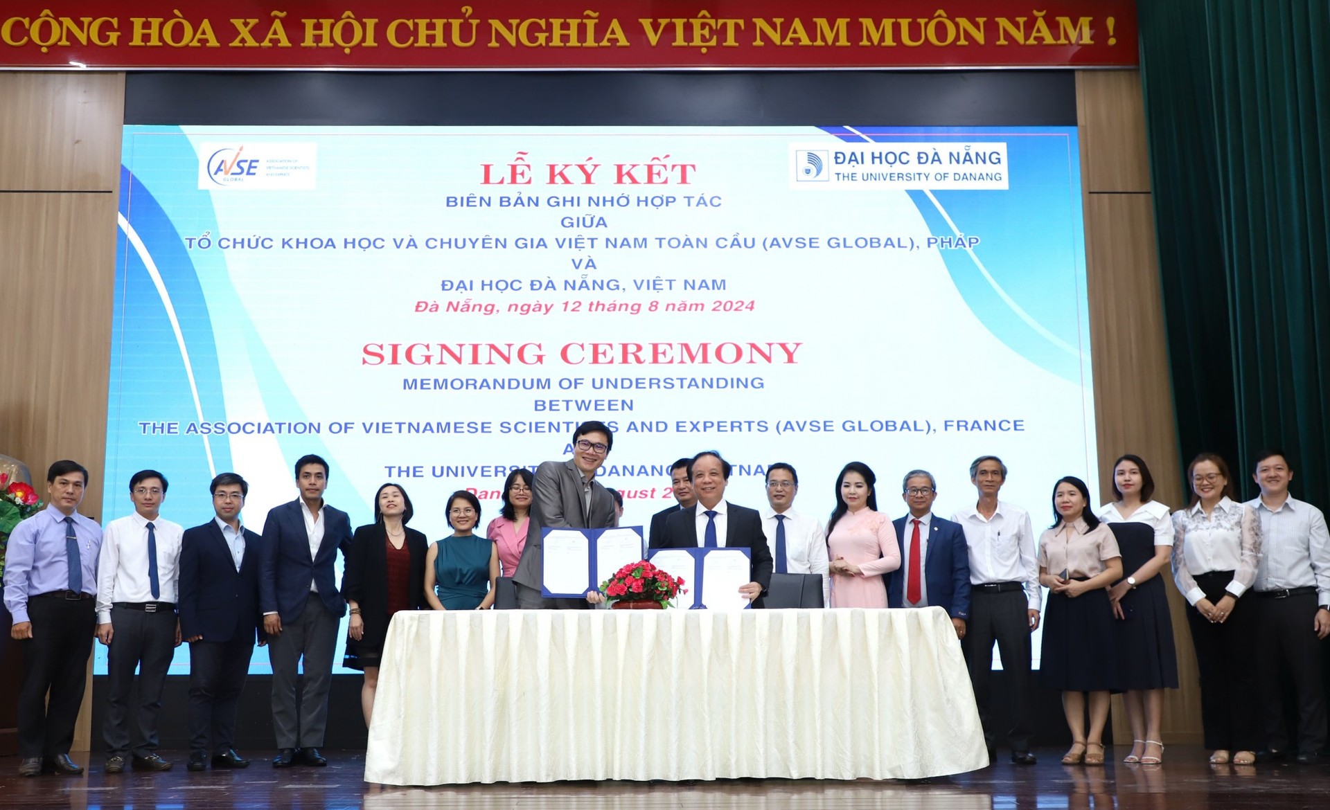 AVSE Global - Đại học Đà Nẵng kí kết nhiều nội dung hợp tác AVSE Global - Đại học Đà Nẵng kí kết nhiều nội dung hợp tác
