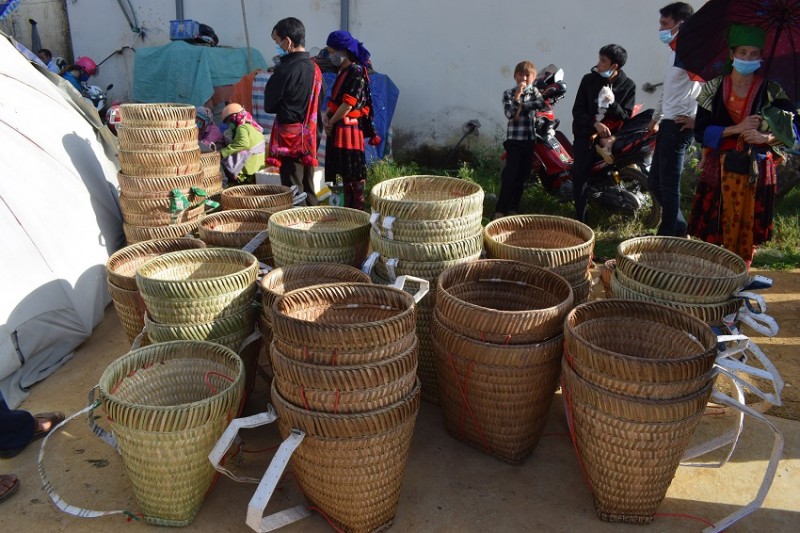 Chợ phiên Tủa Chùa, Điện Biên được công nhận là điểm du lịch Chợ phiên Tủa Chùa, Điện Biên được công nhận là điểm du lịch