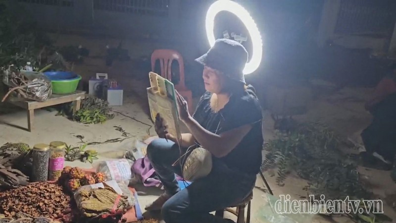 Chợ phiên Tủa Chùa, Điện Biên được công nhận là điểm du lịch Chợ phiên Tủa Chùa, Điện Biên được công nhận là điểm du lịch