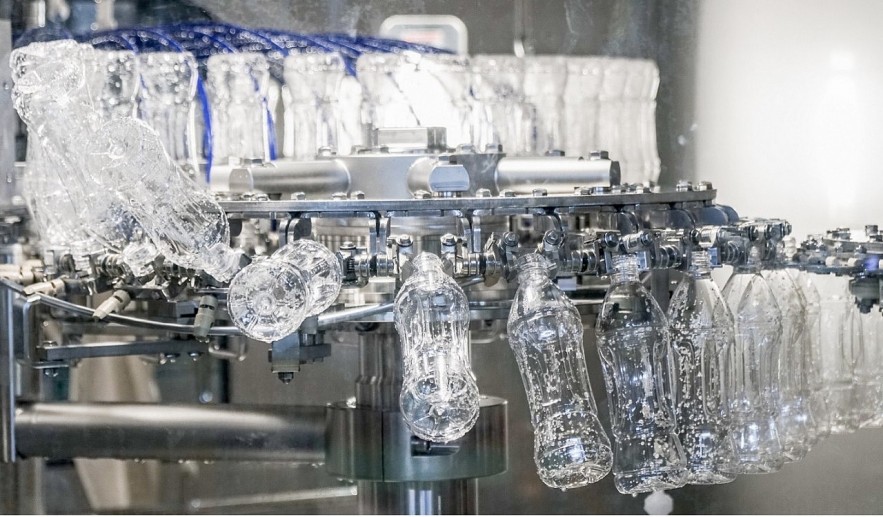 Progressing Towards Net Zero With Aseptic Filling Technology Progressing Towards Net Zero With Aseptic Filling Technology