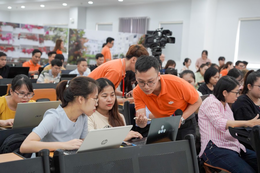 8,500 Teachers Nationwide Trained on Artificial Intelligence 8,500 Teachers Nationwide Trained on Artificial Intelligence