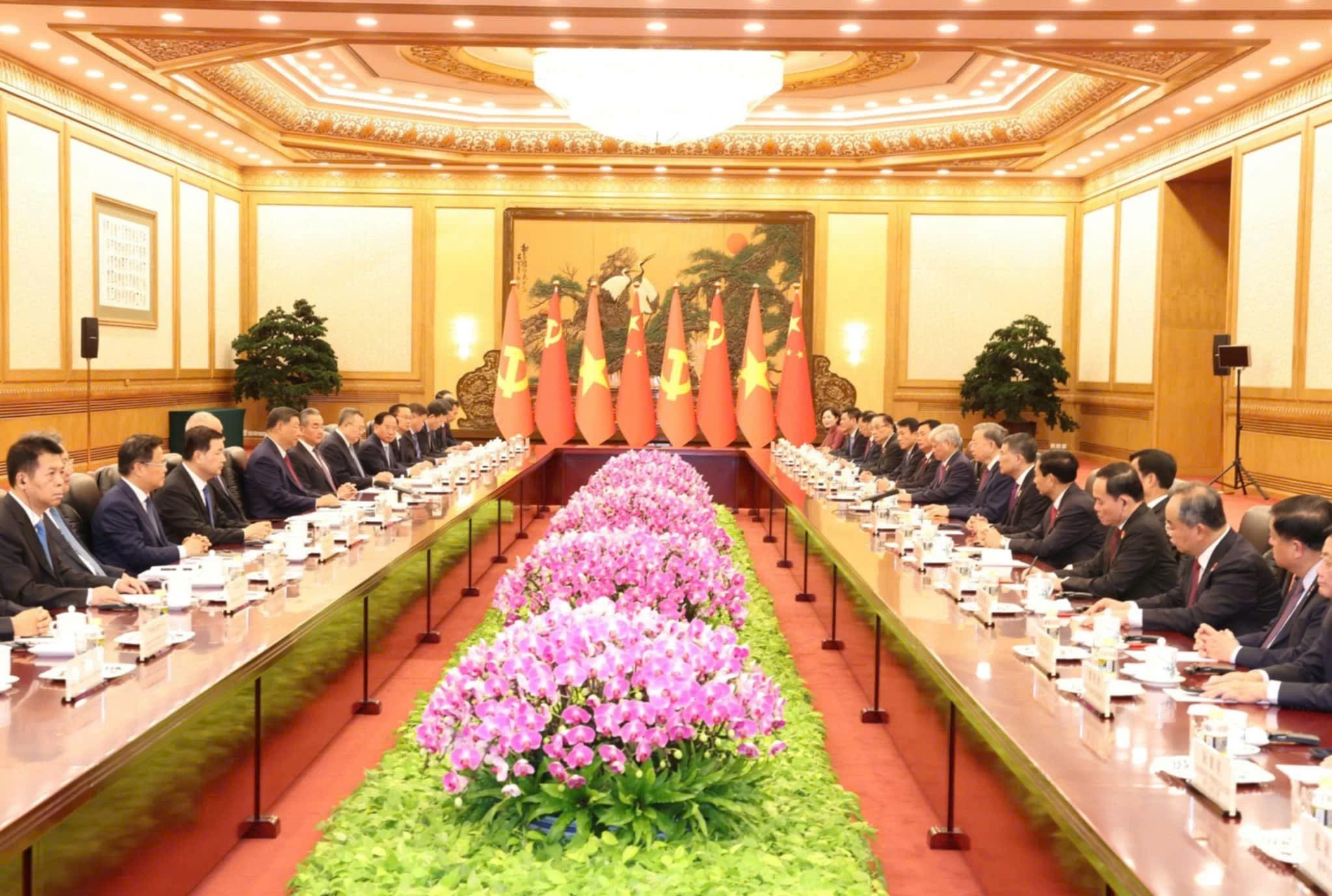 Năm 2025 sẽ là “Năm giao lưu nhân văn Việt Nam - Trung Quốc” Năm 2025 sẽ là “Năm giao lưu nhân văn Việt Nam - Trung Quốc”