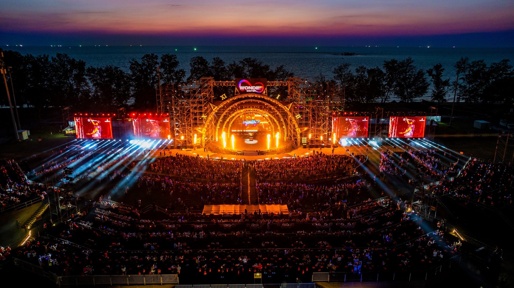 Dàn nghệ sỹ Việt siêu “hot hit” sẽ đổ bộ 8WONDER Moon Festival Dàn nghệ sỹ Việt siêu “hot hit” sẽ đổ bộ 8WONDER Moon Festival