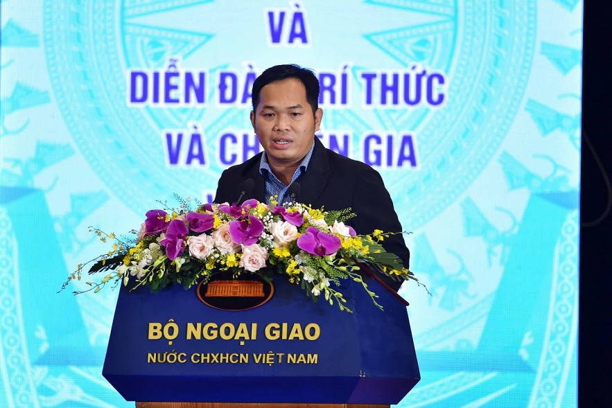 Semiconductor Proposals Unveiled at 4th World Conference of Overseas Vietnamese Semiconductor Industry Gets a Boost from Overseas Vietnamese