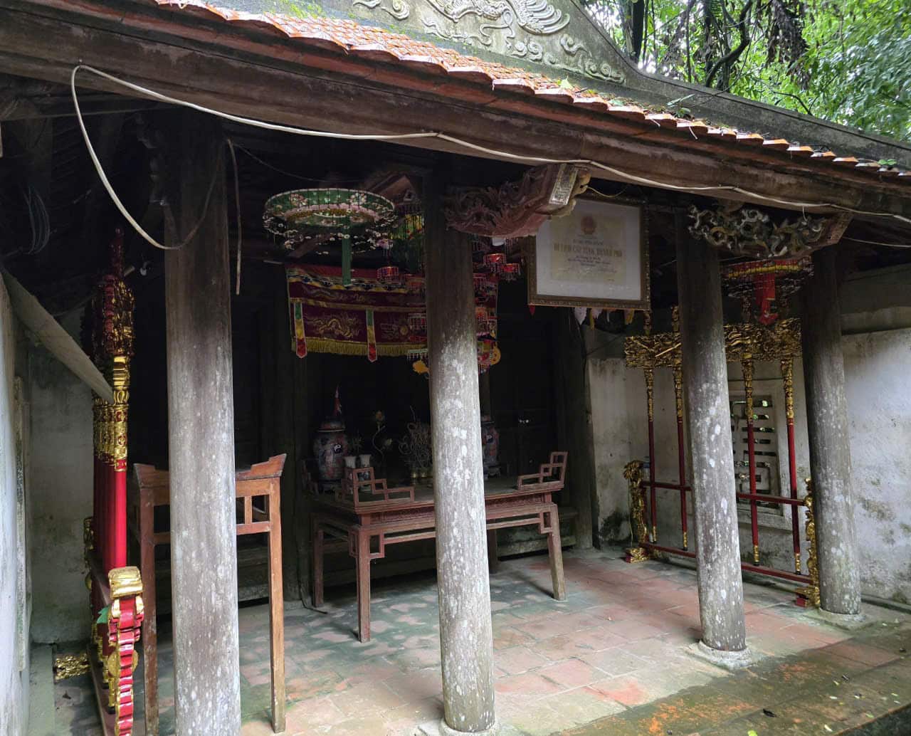 Tôn tạo lại đền thờ công chúa nước Lào ở Ninh Bình Đền thờ Công chúa nước Lào sẽ được tu bổ, tôn tạo và xây dựng công viên chủ đề “Vườn văn hóa du lịch Việt - Lào”. Ảnh: Nguyễn trường