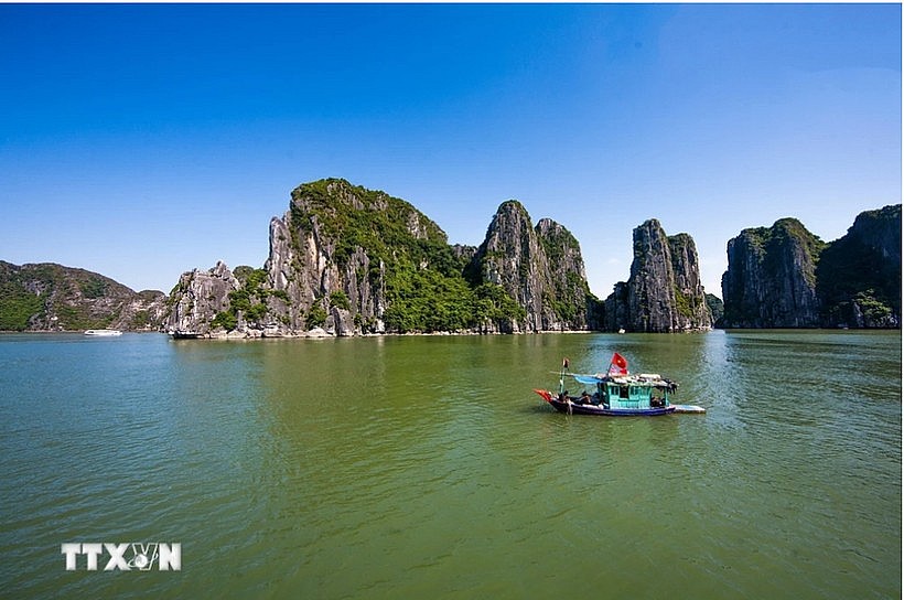 Ha long Bay in the northern province of Quang Ninh. (Photo: VNA) Ha long Bay in the northern province of Quang Ninh. (Photo: VNA)