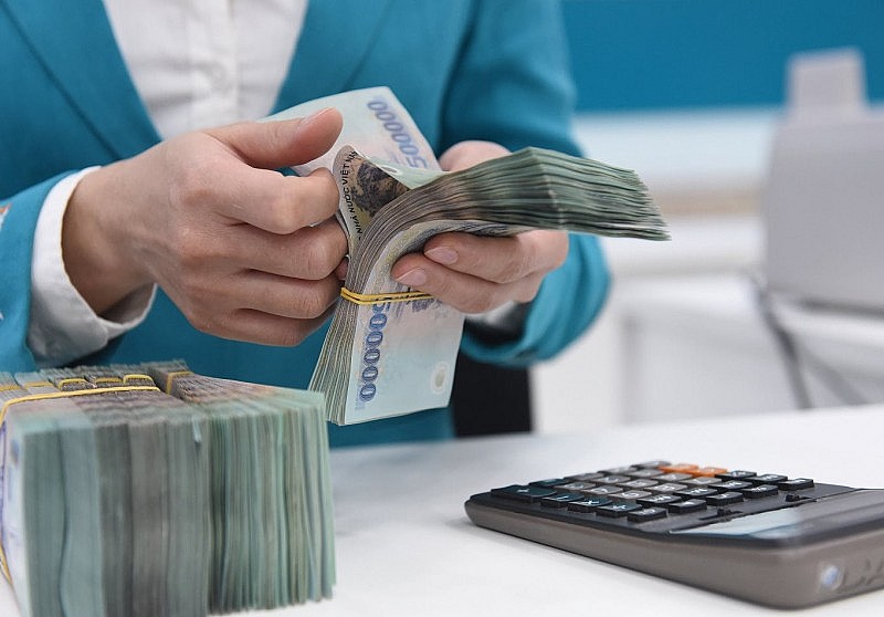 Ngân hàng vẫn đổ mạnh tiền cho vay bất động sản Ngân hàng vẫn đổ mạnh tiền cho vay bất động sản