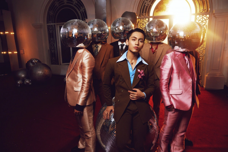 Lời bài hát (Lyrics) 