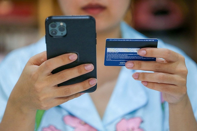 Đầu tháng 9, nhiều ngân hàng ngưng toàn bộ giao dịch thẻ từ Đầu tháng 9, nhiều ngân hàng ngưng toàn bộ giao dịch thẻ từ