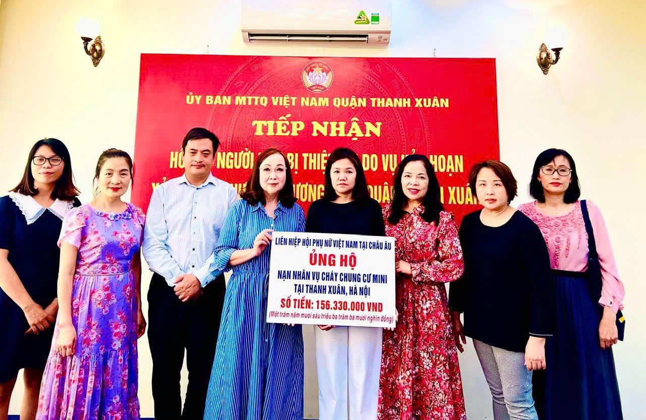 Liên hiệp Hội phụ nữ Việt Nam tại châu Âu: đồng lòng làm nên thành công Liên hiệp Hội phụ nữ Việt Nam tại châu Âu: đồng lòng làm nên thành công