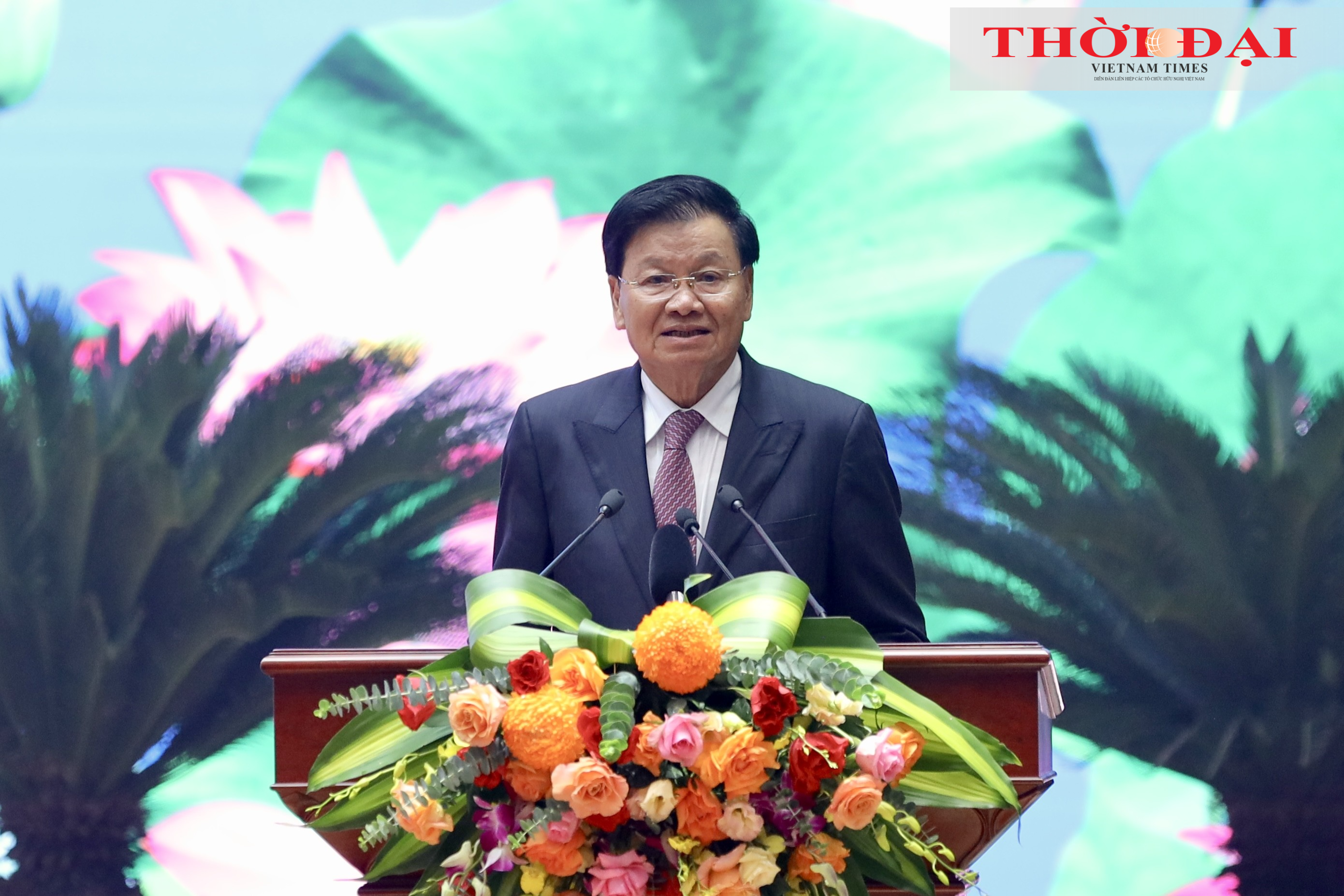 Tổng Bí thư, Chủ tịch nước Lào Thongloun Sisoulith phát biểu tại cuộc gặp gỡ. (Ảnh: Đinh Hòa) Tổng Bí thư, Chủ tịch nước Lào Thongloun Sisoulith phát biểu tại cuộc gặp gỡ. (Ảnh: Đinh Hòa)