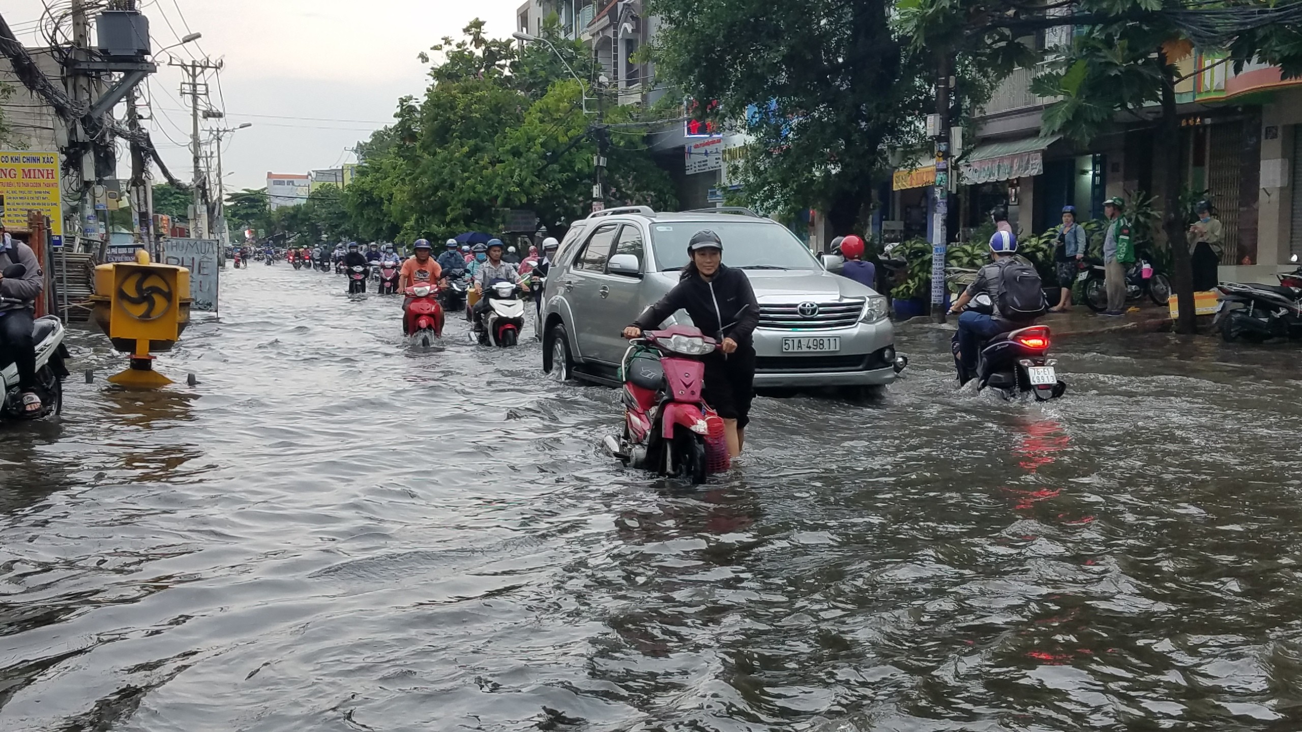 Thời tiết hôm nay (12/9): Miền Bắc tiếp tục mưa to Thời tiết hôm nay (12/9): Miền Bắc tiếp tục mưa to