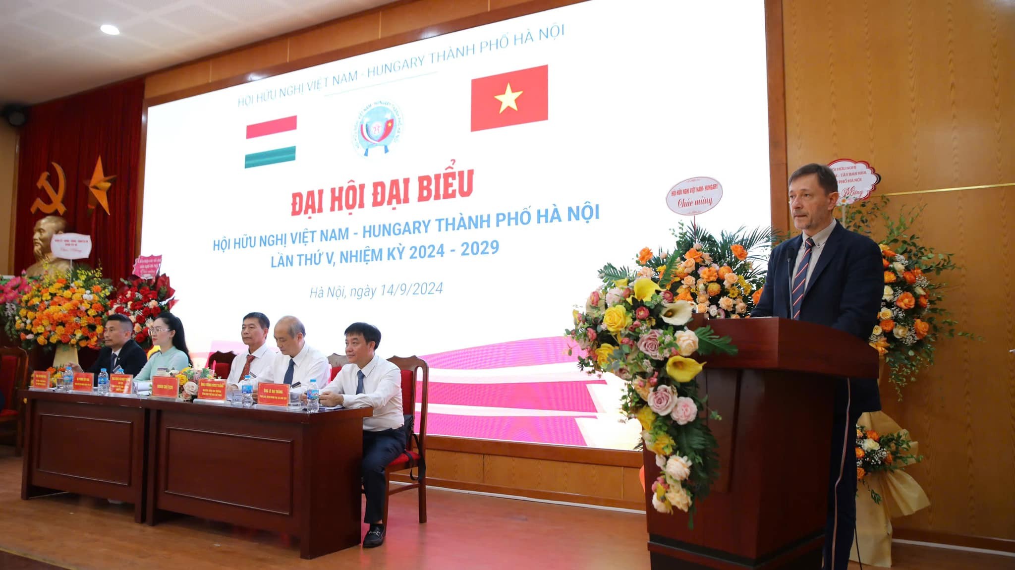 Đại sứ đặc mệnh toàn quyền Hungary tại Việt Nam Baloghdi Tibor Đại sứ đặc mệnh toàn quyền Hungary tại Việt Nam Baloghdi Tibor