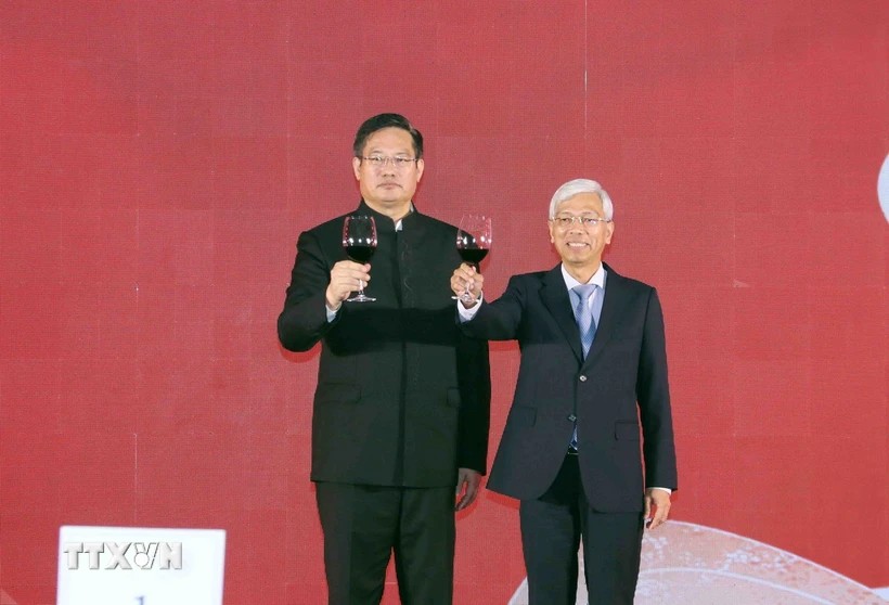 Kỷ niệm Quốc khánh Trung Quốc tại Thành phố Hồ Chí Minh Kỷ niệm Quốc khánh Trung Quốc tại Thành phố Hồ Chí Minh