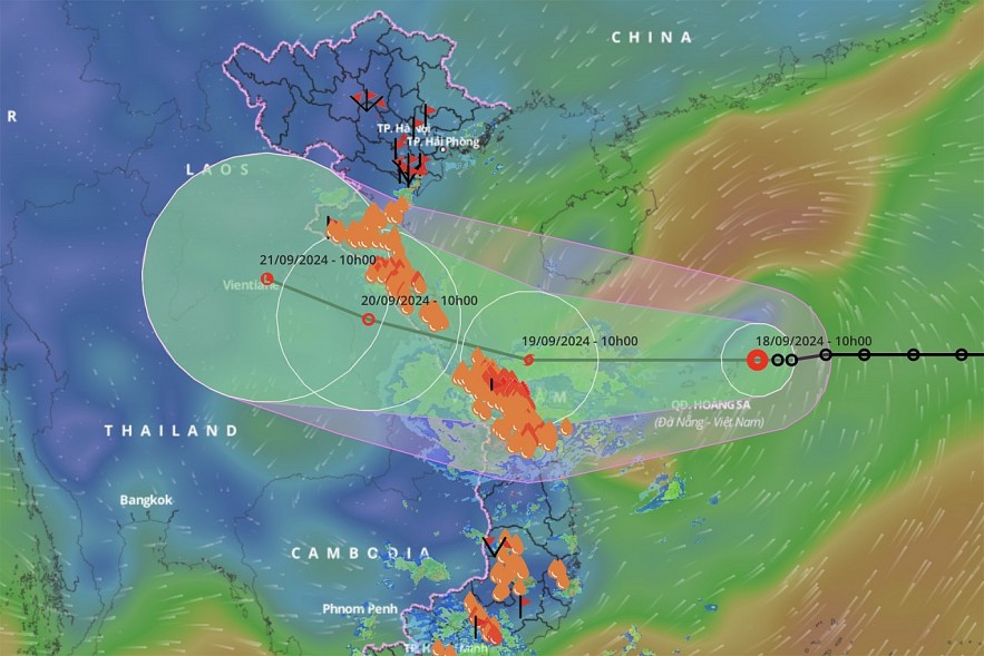 Forecast of the tropical depression's path. Photo: Vietnam Disaster Monitoring System. Forecast of the tropical depression's path. Photo: Vietnam Disaster Monitoring System.