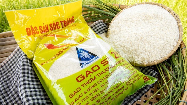 ST25 variety is the latest generation of the famous fragrant rice line with many qualities considered premium. ST25 variety is the latest generation of the famous fragrant rice line with many qualities considered premium.