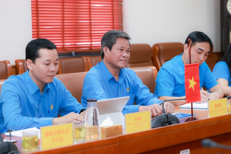 Đẩy mạnh hợp tác giữa Tổng LĐLĐ Việt Nam và Tổng Công hội Trung Quốc Đẩy mạnh hợp tác giữa Tổng LĐLĐ Việt Nam và Tổng Công hội Trung Quốc