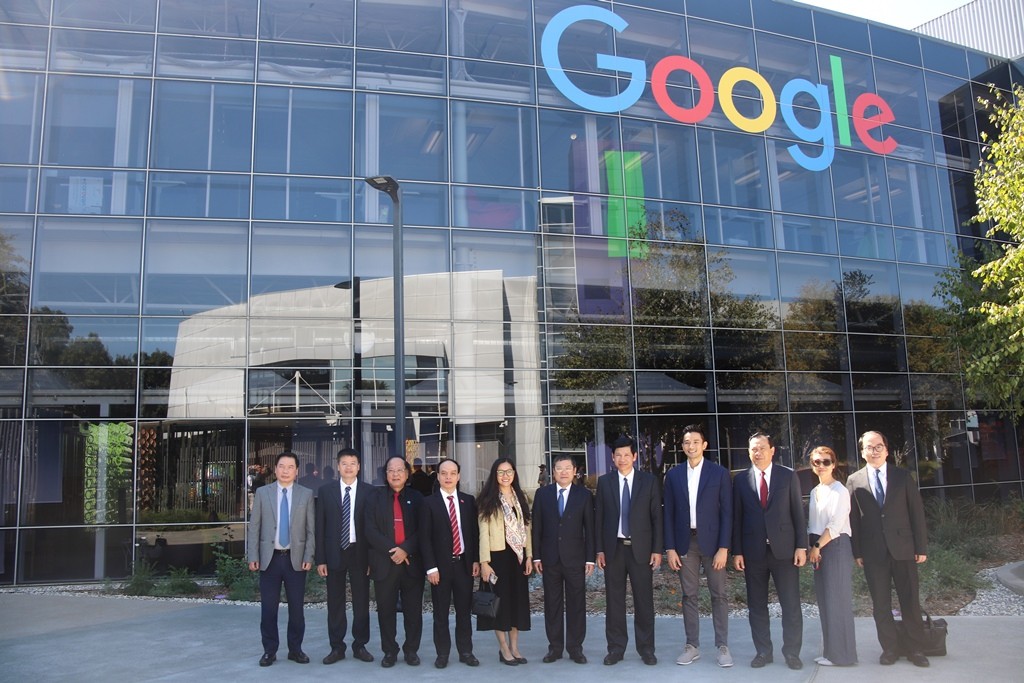 Google sẽ tiếp tục hỗ trợ quảng bá văn hoá, du lịch Việt Nam Google sẽ tiếp tục hỗ trợ quảng bá văn hoá, du lịch Việt Nam