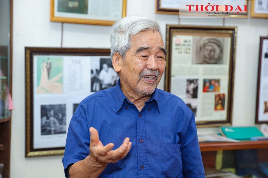 Translator Thuy Toan Lights the fire of love for Russian - Vietnamese literature Translator Thuy Toan Lights the fire of love for Russian - Vietnamese literature