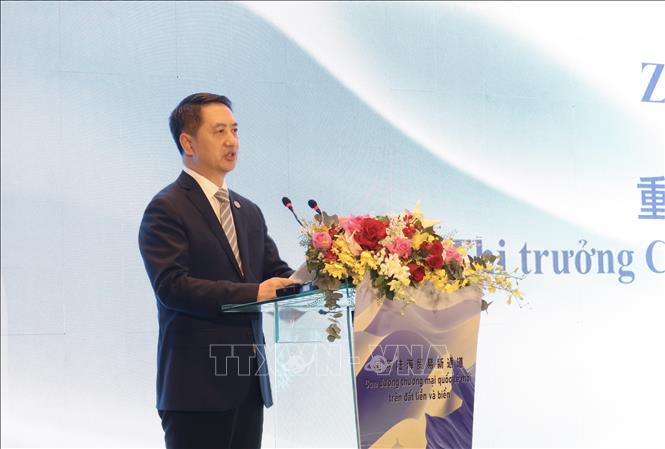 Trùng Khánh (Trung Quốc) và TP Hồ Chí Minh thúc đẩy hợp tác Hành lang Đất liền - Biển mới Chú thích ảnh