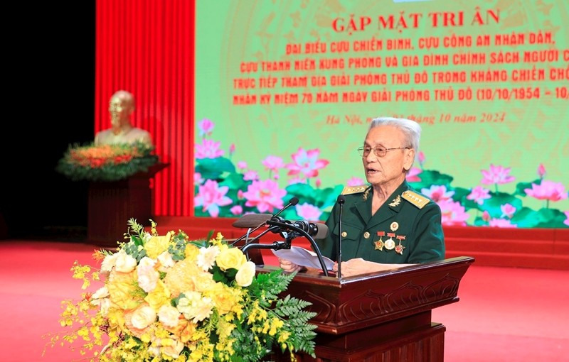 Cựu chiến binh Lê Văn Tính phát biểu tại buổi gặp mặt (Ảnh: T.L). Cựu chiến binh Lê Văn Tính phát biểu tại buổi gặp mặt (Ảnh: T.L).