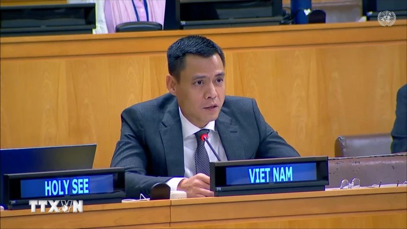 Đại sứ Đặng Hoàng Giang, Trưởng Phái đoàn thường trực Việt Nam tại Liên hợp quốc Đại sứ Đặng Hoàng Giang, Trưởng Phái đoàn thường trực Việt Nam tại Liên hợp quốc