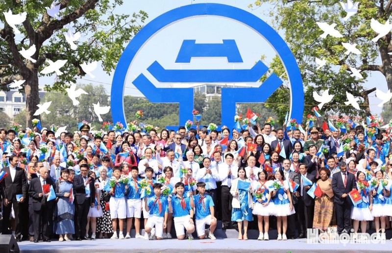 Ngày hội Văn hóa vì Hòa bình: Tái hiện ký ức hào hùng của Thủ đô Ngày hội Văn hóa vì Hòa bình: Tái hiện ký ức hào hùng của Thủ đô