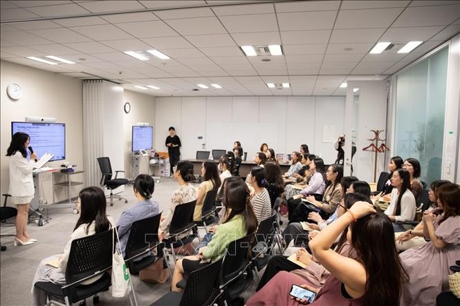 Phụ nữ Việt Nam tại Nhật Bản chia sẻ kinh nghiệm thành công nơi xứ người Phụ nữ Việt Nam tại Nhật Bản chia sẻ kinh nghiệm thành công nơi xứ người