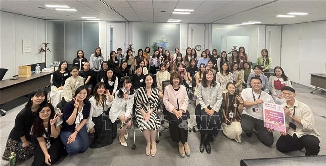 Phụ nữ Việt Nam tại Nhật Bản chia sẻ kinh nghiệm thành công nơi xứ người Phụ nữ Việt Nam tại Nhật Bản chia sẻ kinh nghiệm thành công nơi xứ người