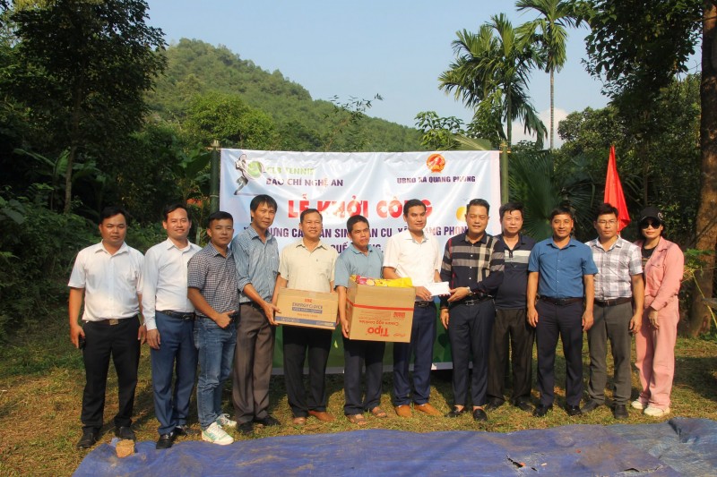 Khởi công cầu vượt lũ cho đồng bào dân tộc Thái ở huyện biên giới Tây Nghệ An Khởi công cầu vượt lũ cho đồng bào dân tộc Thái ở huyện biên giới Tây Nghệ An
