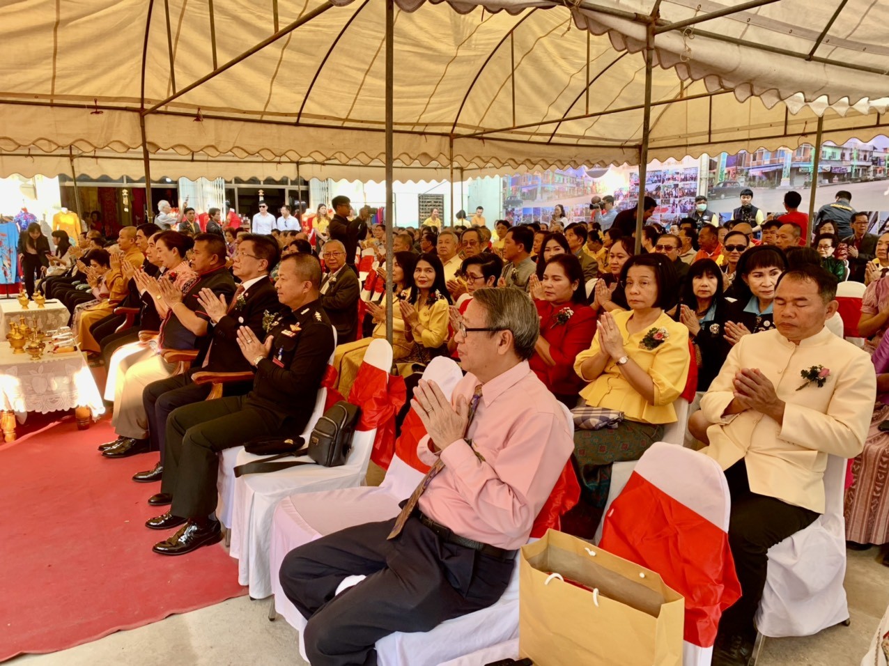 Khánh thành Cổng chào Phố Văn hoá Việt Nam tại tỉnh Nakhon Phanom (Thái Lan) Khánh thành Cổng chào Phố Văn hóa Việt Nam tại tỉnh Nakhon Phanom (Thái Lan)