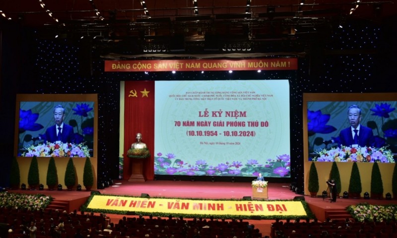 Lễ Kỷ niệm cấp quốc gia 70 năm Ngày Giải phóng Thủ đô (10/10/1954 - 10/10/2024) long trọng tổ chức tại Trung tâm Hội nghị quốc gia (Ảnh: T.L). Lễ Kỷ niệm cấp quốc gia 70 năm Ngày Giải phóng Thủ đô (10/10/1954 - 10/10/2024) long trọng tổ chức tại Trung tâm Hội nghị quốc gia (Ảnh: T.L).
